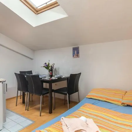 Holiday home Una