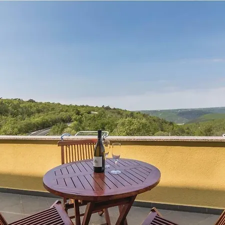 Holiday home Una *